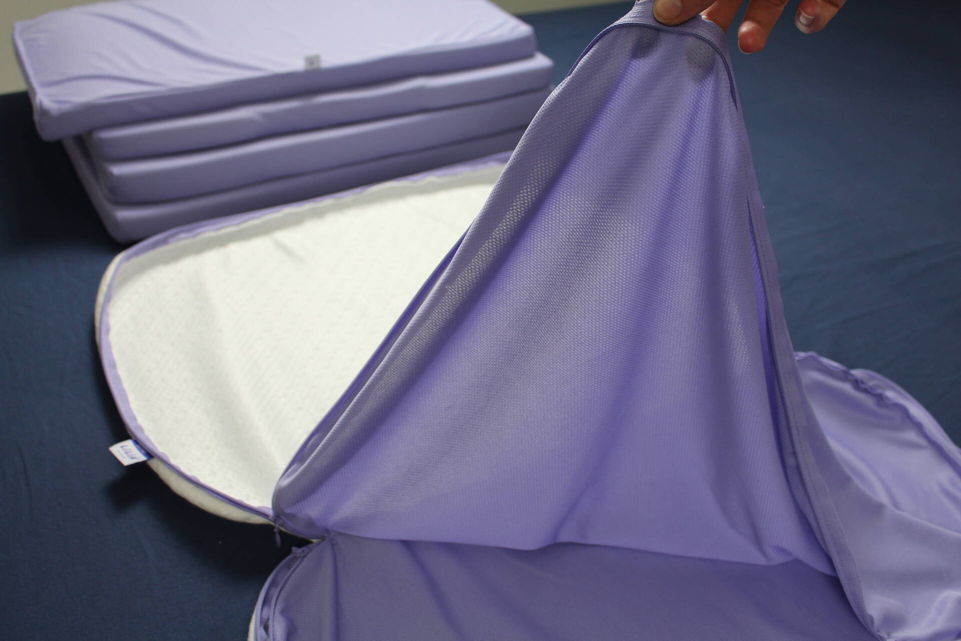 Öffne die Fächer und entscheide, welche Schichten Du hinzufügen oder entfernen möchtest. Foto: © Schlaf.de